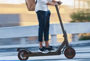 Malas noticias para los usuarios de patinetes eléctricos: el cambio entra en vigor el 1 de enero 2026